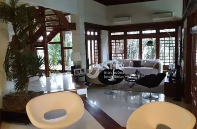 Linda casa, 4 dormitórios à venda, 550 m² por r$ 3.000.000 - camboinhas - niterói/rj