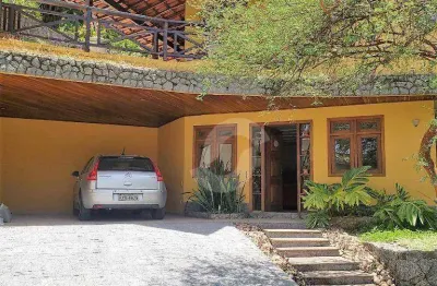 Casa com 4 dormitórios à venda, 344 m² por r$ 2.590.000,00 - piratininga - niterói/rj
