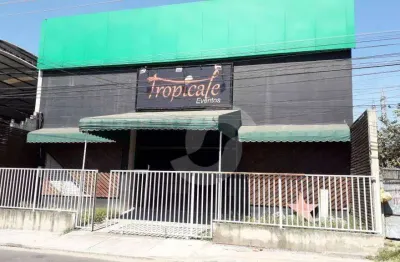 Galpão à venda, 700 m² por r$ 1.550,00 - laranjal - são gonçalo/rj