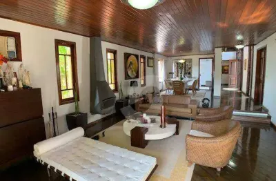Casa com 4 dormitórios à venda, 832 m² por r$ 2.649.000,00 - pendotiba - niterói/rj