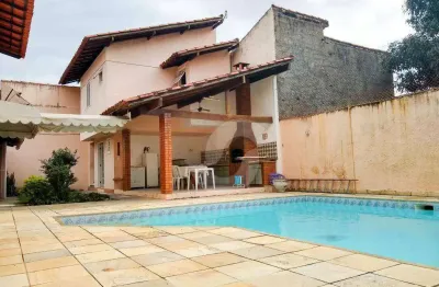 Casa com 4 dormitórios à venda, 359 m² por r$ 900.000,00 - itaipu - niterói/rj