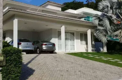 Casa com 4 dormitórios à venda, 450 m² por r$ 3.500.000,00 - itaipu - niterói/rj