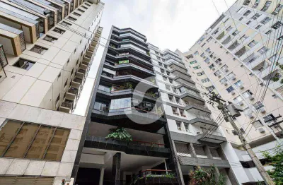Apartamento com 200m2, 4 quartos,varanda,dependencia,sol da manha, 2 vagas- otima loclização em icarai