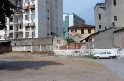 Terreno à venda, 2000 m² por R$ 6.000.000,00 - Centro - São Gonçalo/RJ