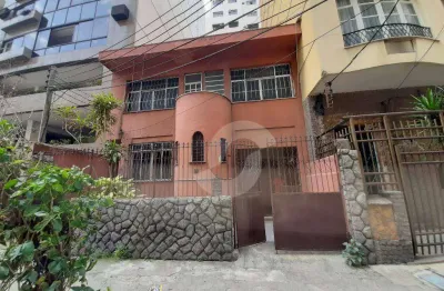 Casa com 3 quartos à venda na Rua Pereira Nunes, 26, Ingá, Niterói