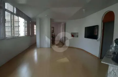 Apartamento de 3 quartos e 2 vagas no miolo de icaraí