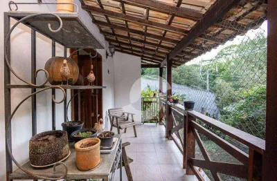 Casa à venda, 240 m² por R$ 750.000,00 - Pendotiba - Niterói/RJ