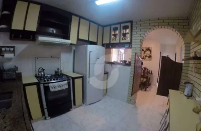 Casa com 4 dormitórios, 203 m² - venda por r$ 430.000,00 ou aluguel por r$ 4.147,00/mês - fonseca - niterói/rj