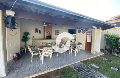 Casa com 4 dormitórios à venda, 361 m² por R$ 2.600.000,00 - Camboinhas - Niterói/RJ