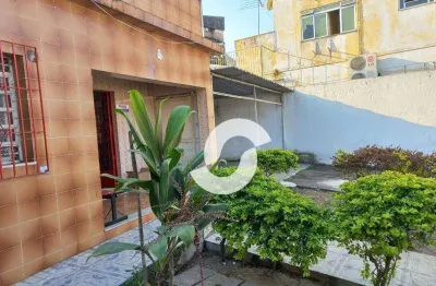 Casa com 3 dormitórios à venda, 180 m² por R$ 800.000,00 - Alcântara - São Gonçalo/RJ
