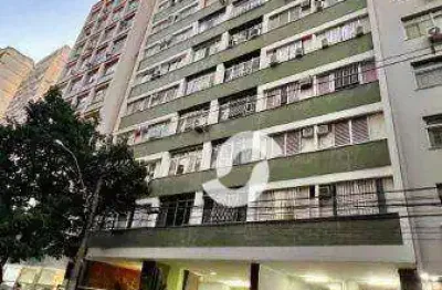 Excelente apartamento de 3 quartos  , apartamento  amplo com 1 vaga , próximo ao comércio
