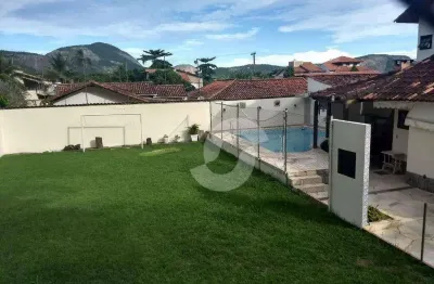 Casa com 4 dormitórios à venda, 230 m² por R$ 980.000,00 - Itaipu - Niterói/RJ