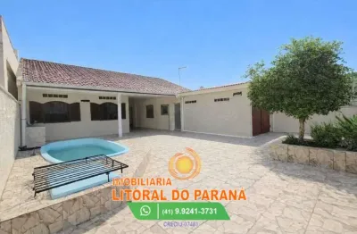 Duas casas no terreno  à venda totalizando  4 Dormitórios e 3 Banheiros, localizada no bairro Balneário Luciane em Pontal do Paraná-PR