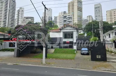 Casa comercial para locação no pacaembu, são paulo-sp: 5 salas, 4 banheiros, 21 vagas de garagem, 336m² de área.