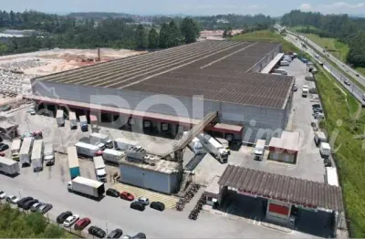 Galpão/cd de 17.678m² para locação, com área frigorificada e área seca de armazenagem, em maua-sp.