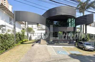 Locação de loja comercial no pacaembu, são paulo-sp: 6 salas, 4 banheiros, 30 vagas de garagem, 450m² de área. venha conhecer!