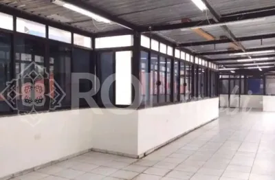 Prédio com 3 salas para alugar na Rua Conselheiro Brotero, 1110, Santa Cecília, São Paulo