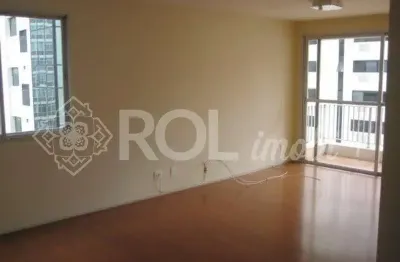 Apartamento com varanda - 3 dormitórios - 1 suíte - 2 vagas - perto metrô - 107 m²