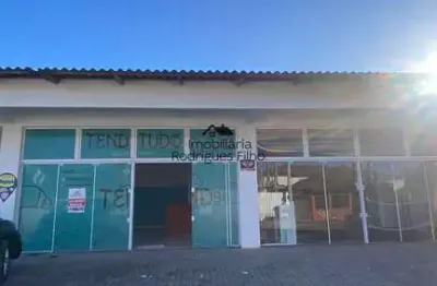 Sala comercial de frente para avenida brasil, no balneário itapoá.