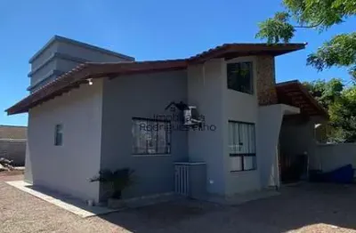 Casa com 3 quartos à venda na Rua 845 Faisão, 267, São José, Itapoá