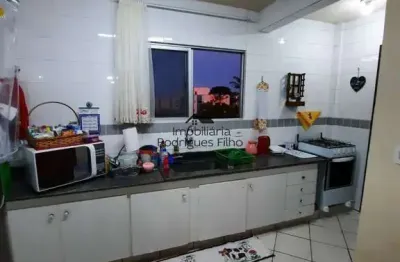 Apartamento com 2 quartos à venda na Avenida Brasil, 122, Paese, Itapoá