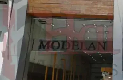 Loja comercial para venda em rua principal o bairro bom retiro