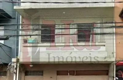 Prédio comercial e residencial com 700m² de área útil e 300m² de terreno