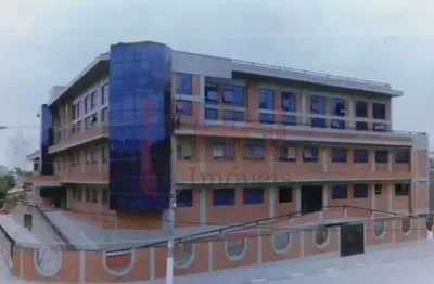 Prédio comercial imponente com 4.098 m² em localização estratégica em são paulo