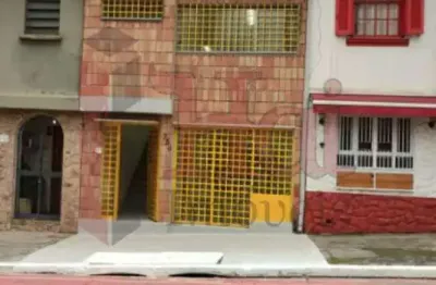 Casa comercial com 3 salas para alugar em Pinheiros, São Paulo 