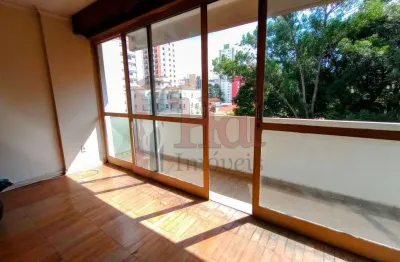 Apto amplo e ensolarado com varanda - 163m2 - metro marechal deodoro