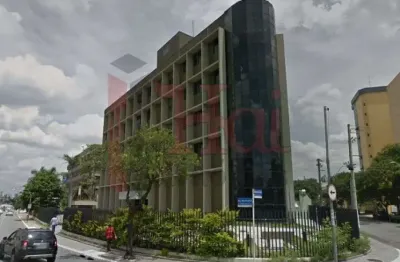 Prédio comercial de esquina para locação na barra funda com 2.356 n²