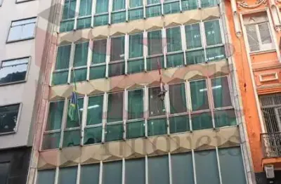 Prédio monousuário no centro histórico de são paulo com 2007m² para locação