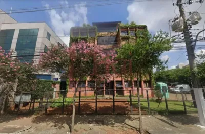 Prédio para alugar na Vila Hamburguesa, São Paulo 