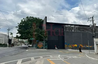 Barracão / Galpão / Depósito à venda no Jardim Humaitá, São Paulo 