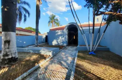Casa com 4 quartos à venda na rua capitão joão antônio, centro, bauru, 570 m2 por r$ 1.200.000