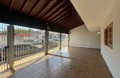Casa com 4 quartos à venda na rua edson rodrigues pitta, vila rocha, bauru, 315 m2 por r$ 850.000