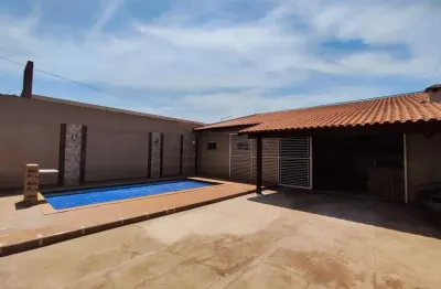 Casa com 1 quarto para alugar na alameda das hortênsias, parque vista alegre, bauru, 100 m2 por r$ 2.200