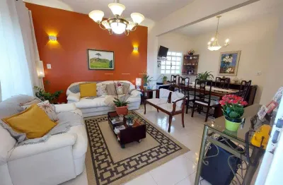 Casa com 3 quartos à venda na rua ângelo tamarozzi, jardim solange, bauru, 167 m2 por r$ 440.000