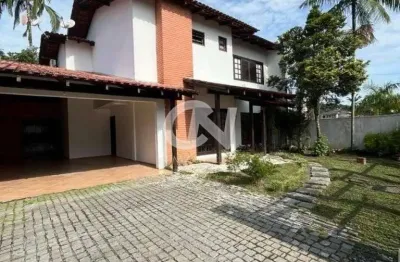 Sobrado com 3 quartos à venda, terreno com 450m² no saguaçú