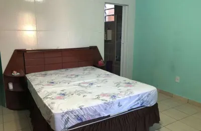 Casa com 1 quarto à venda na Rua Natanael Amorim Vieira, Paranaguamirim, Joinville