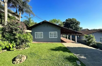 Casa com 3 quartos à venda na Rua Padre José Sandrup, Costa e Silva, Joinville