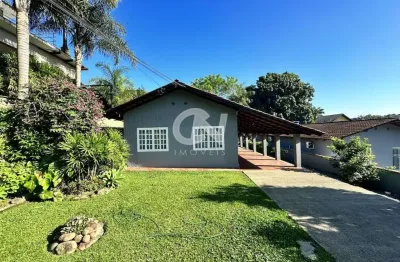 Casa com 3 quartos à venda na Rua Padre José Sandrup, Costa e Silva, Joinville