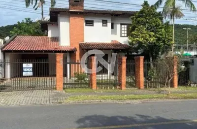Casa com 3 quartos à venda na Rua dos Capuchinhos, Saguaçu, Joinville