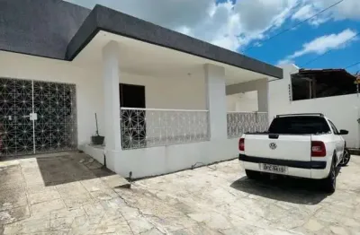 Casa com 4 dormitórios à venda, 250 m² por r$ 950.000,00 - altiplano cabo branco - joão pessoa/pb
