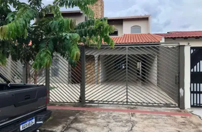 Casa com 3 dormitórios à venda, 290 m² por r$ 1.050.000,00 - jardim tarumã - londrina/pr