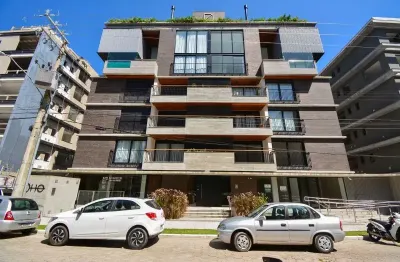 Cobertura duplex 3 suítes, 4 vagas de garagem- jurerê internacional