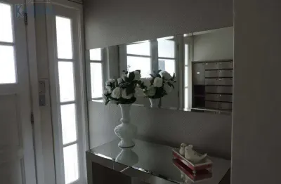 Apartamento de 02 dormitórios, com vaga no kobrasol