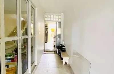 Lindo Sobrado com 03 dormitórios à venda, 183 m² por R$ 540.000 - Jardim Itapoã - São José dos Campos/SP