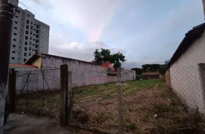 Terreno de 752m² numa área com zoneamento misto, terreno plano na região central de Taubaté. Próximo ao estádio e da praça da CTI.