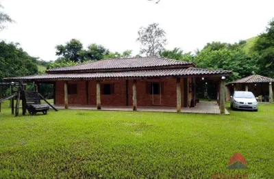 Sítio com 3 dormitórios à venda, 40000 m² por r$ 1.800.000,00 - roncador - são francisco xavier/sp
